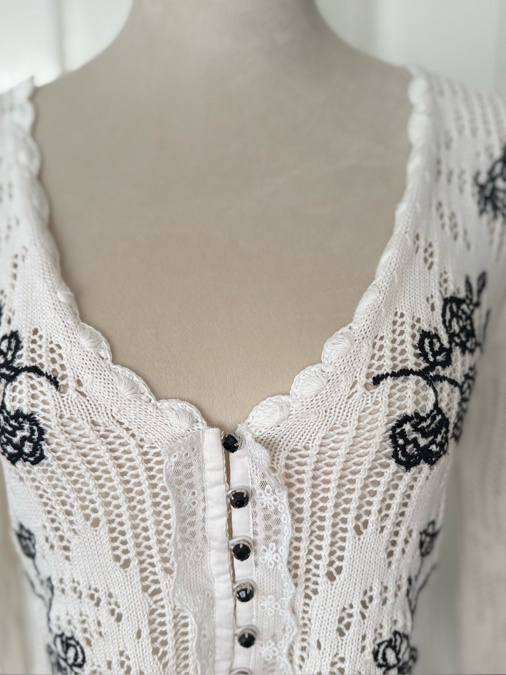 Anthropologie Floral-Embroidered Cardigan - Picture 4 of 7